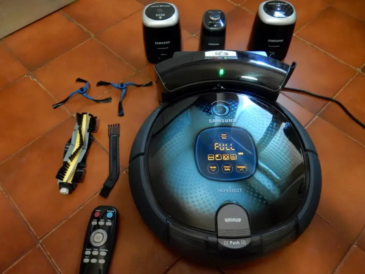 Billede 1 - Samsung Navibot SR8855 Robot Vacuum Cleaner