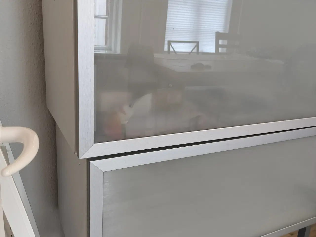 Billede 2 - Køkkenskab Kitchen cabinets with glass