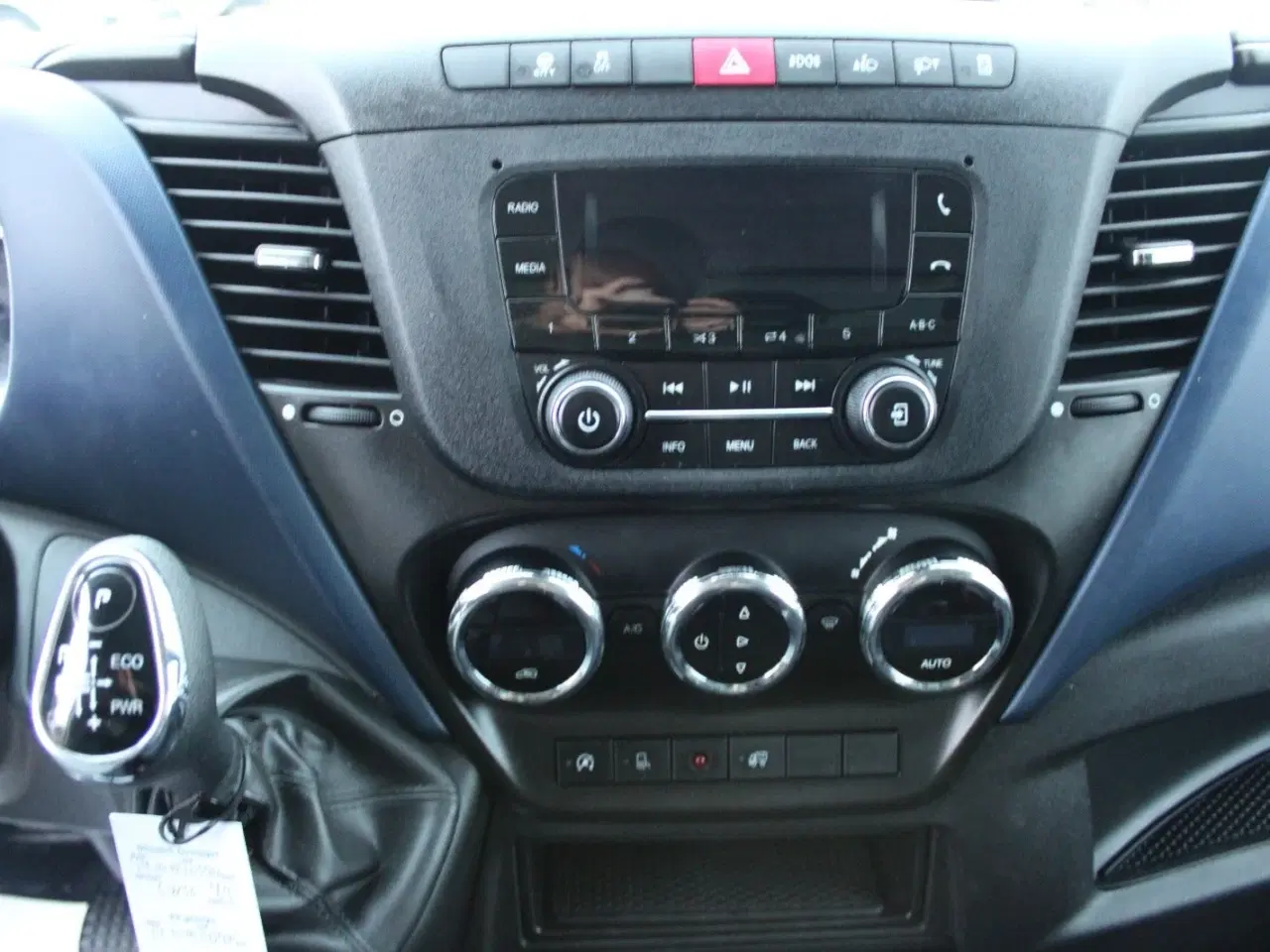 Billede 5 - Iveco Daily 2,3 35S14 Alukasse m/lift AG8