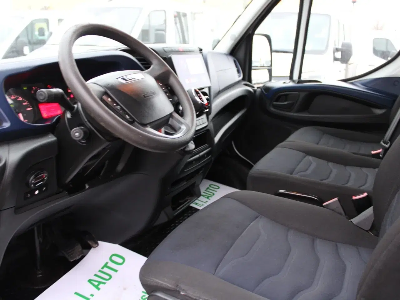 Billede 4 - Iveco Daily 3,0 35S18 Db.Kab m/lad AG8