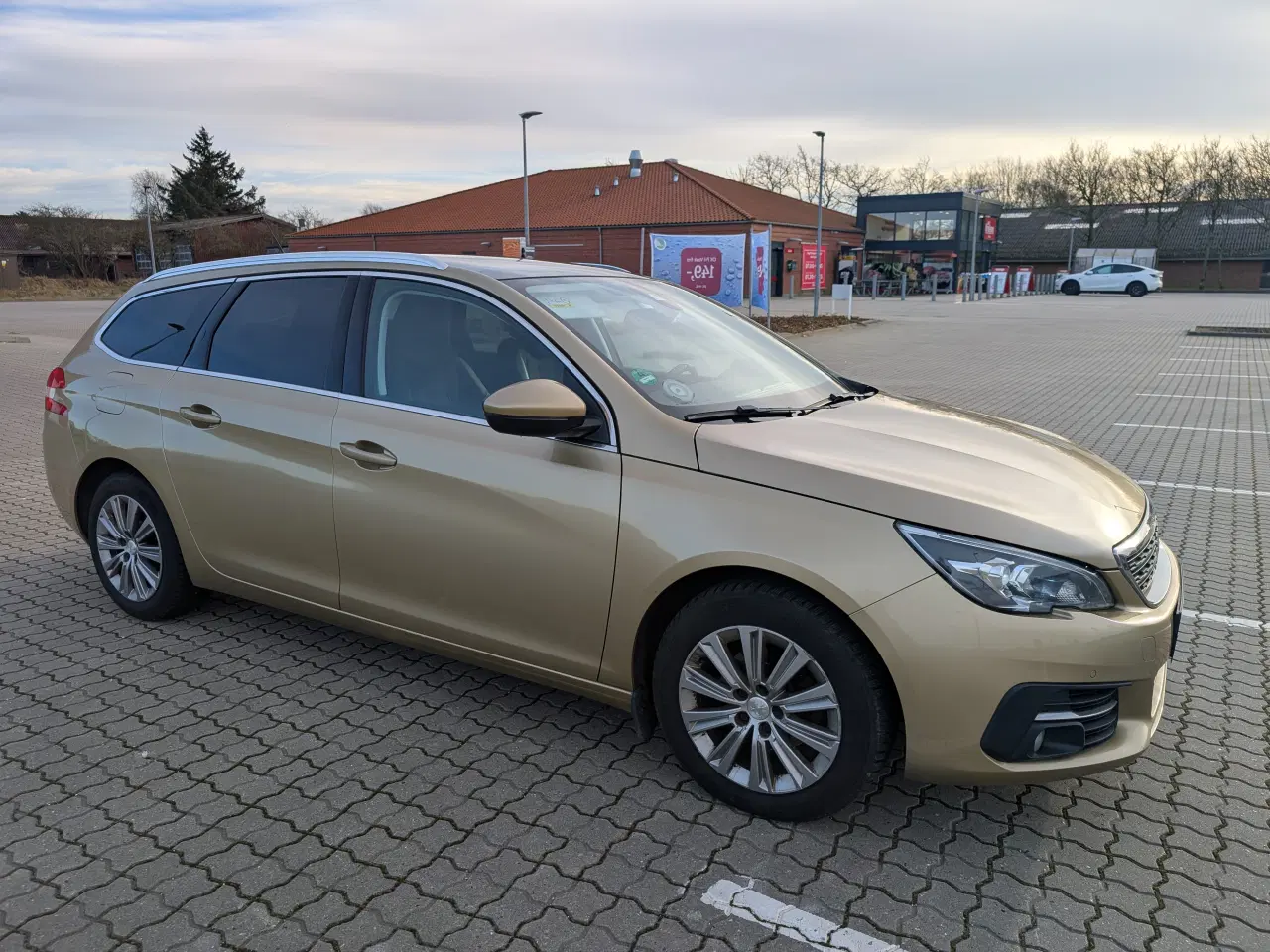 Billede 3 - Nysynet Peugeot 308 SW 1,6 Selection Sky