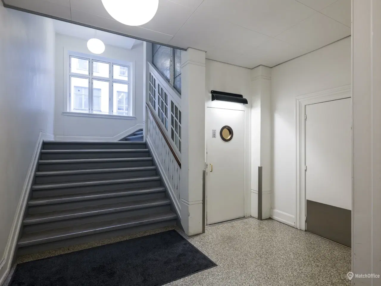 Billede 15 - Charmerende kontor med industriel vibe