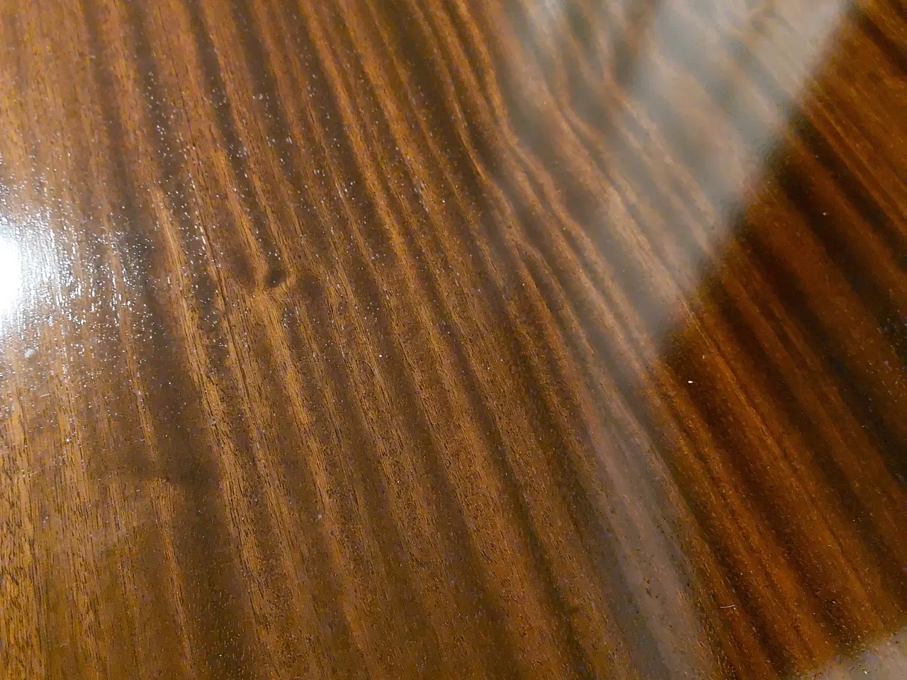 Billede 2 - Rundt spisebord