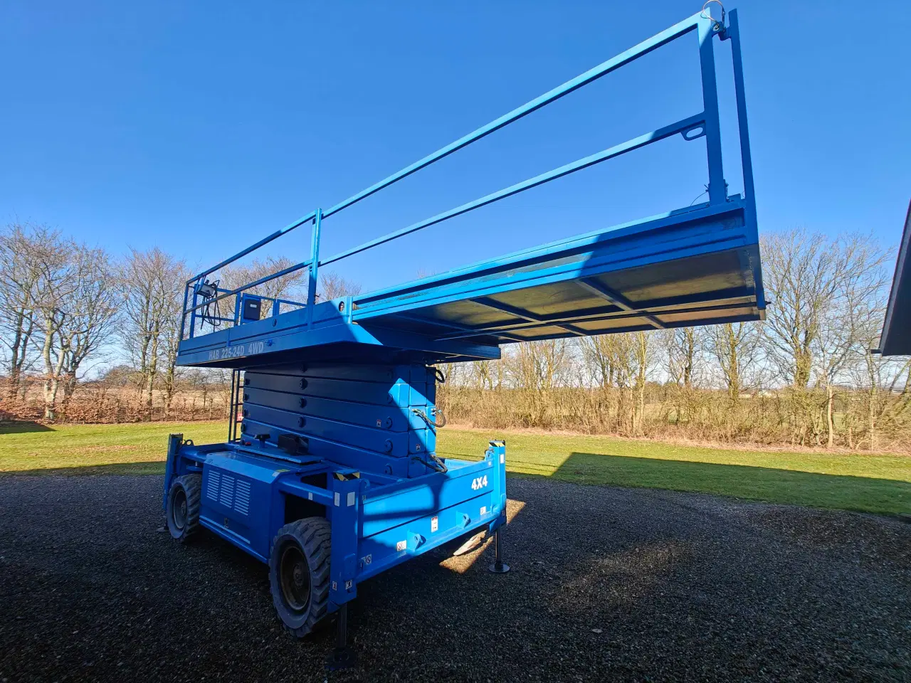 Billede 1 - HAB 225-24D 4x4 Saxelift Arbejdshøjde 22.5mtr
