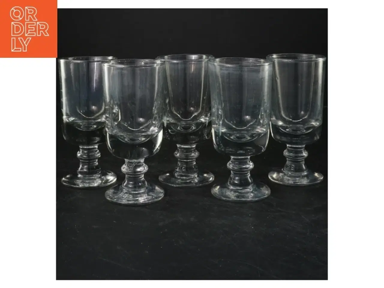 Billede 1 - Sæt med seks mundblæste vinglas (str. 14x6 cm)
