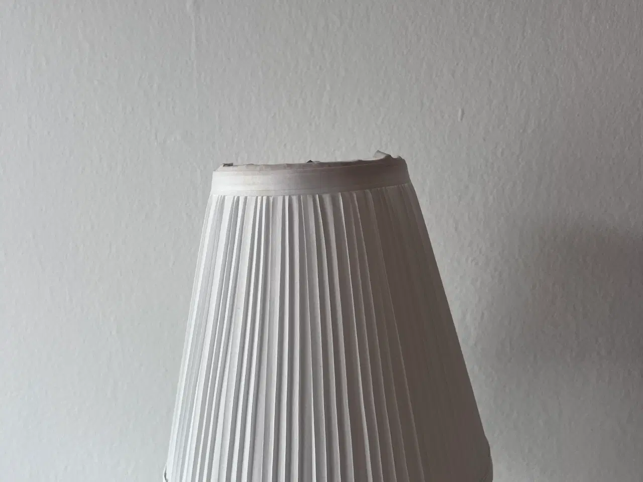 Billede 3 - Klassisk Bordlampe 