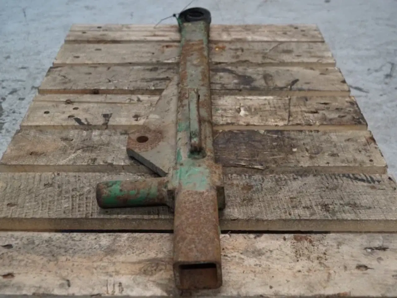 Billede 10 - John Deere 2450 R.H. Liftarm AL26679