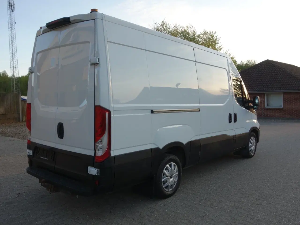 Billede 14 - Iveco Daily 2,3 35S16 12m³ Van AG8