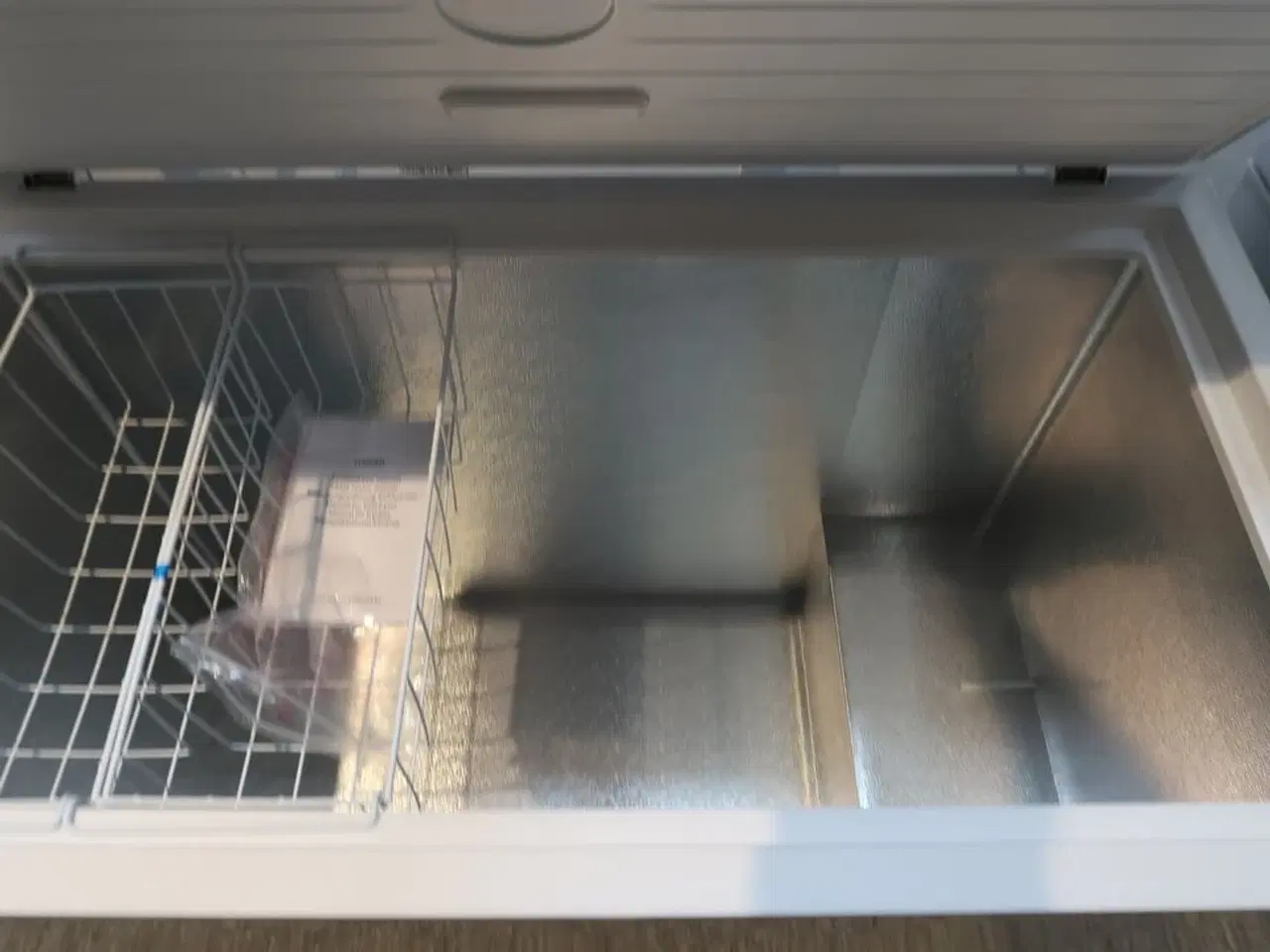 Billede 2 - Kummefryser SCANDOMESTIC CF300WD