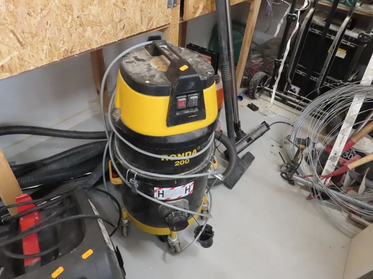 Billede 5 - Støvsuger, RONDA 200