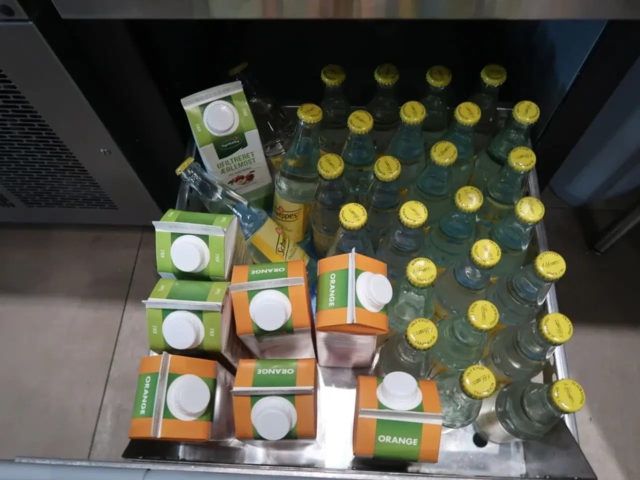 Billede 6 - Stort parti vin mm. I anbrud