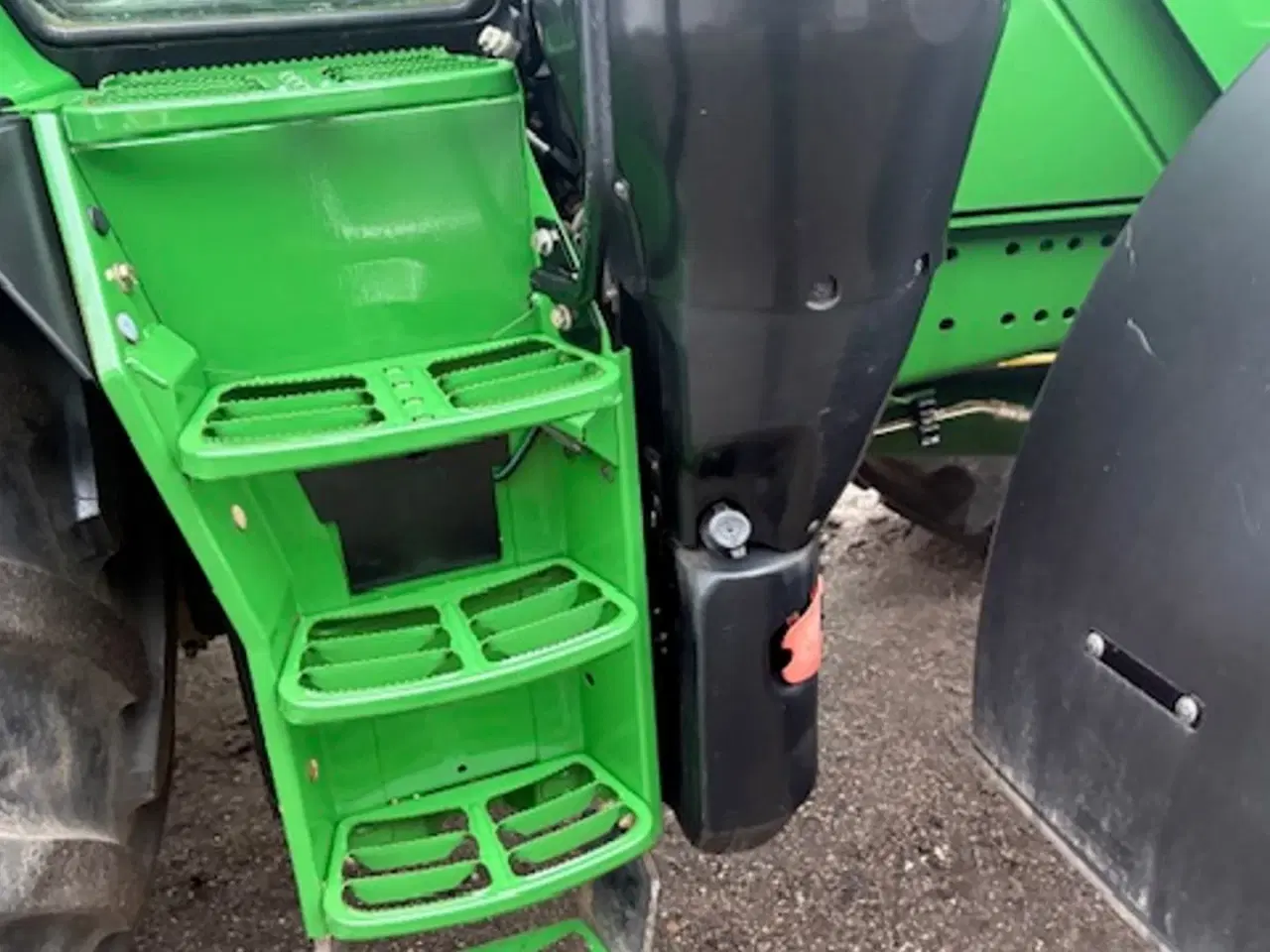 Billede 9 - John Deere 6215R AUTOPOWER, GPS KLAR, FRONTLIFT, VALGFRIT TRÆK