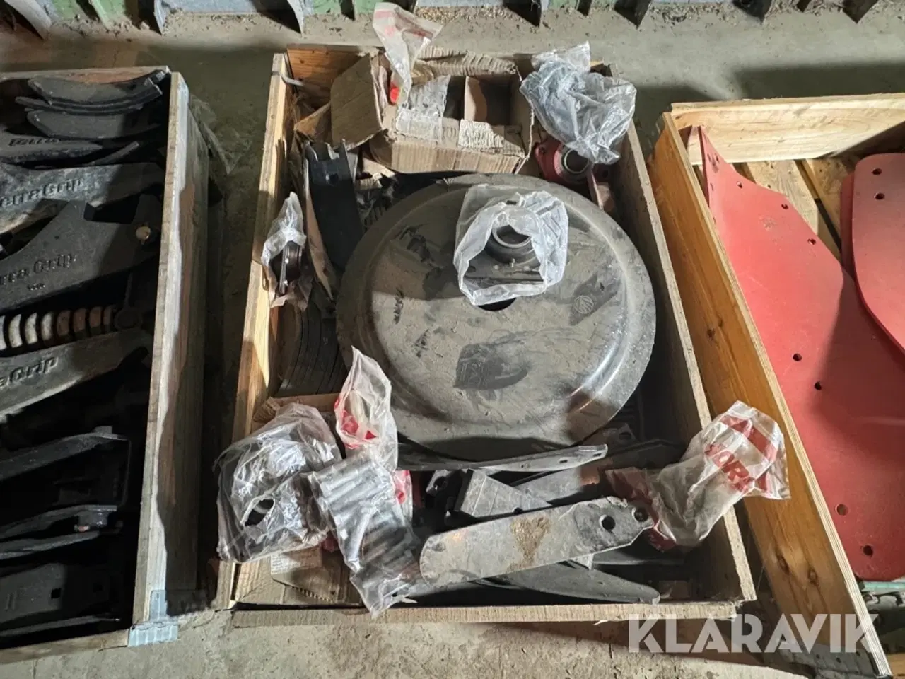 Billede 11 - Landbrugs reservedele stort LOT