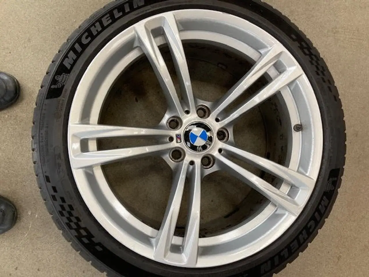 Billede 5 - Flotte BMW M Fælge 19"