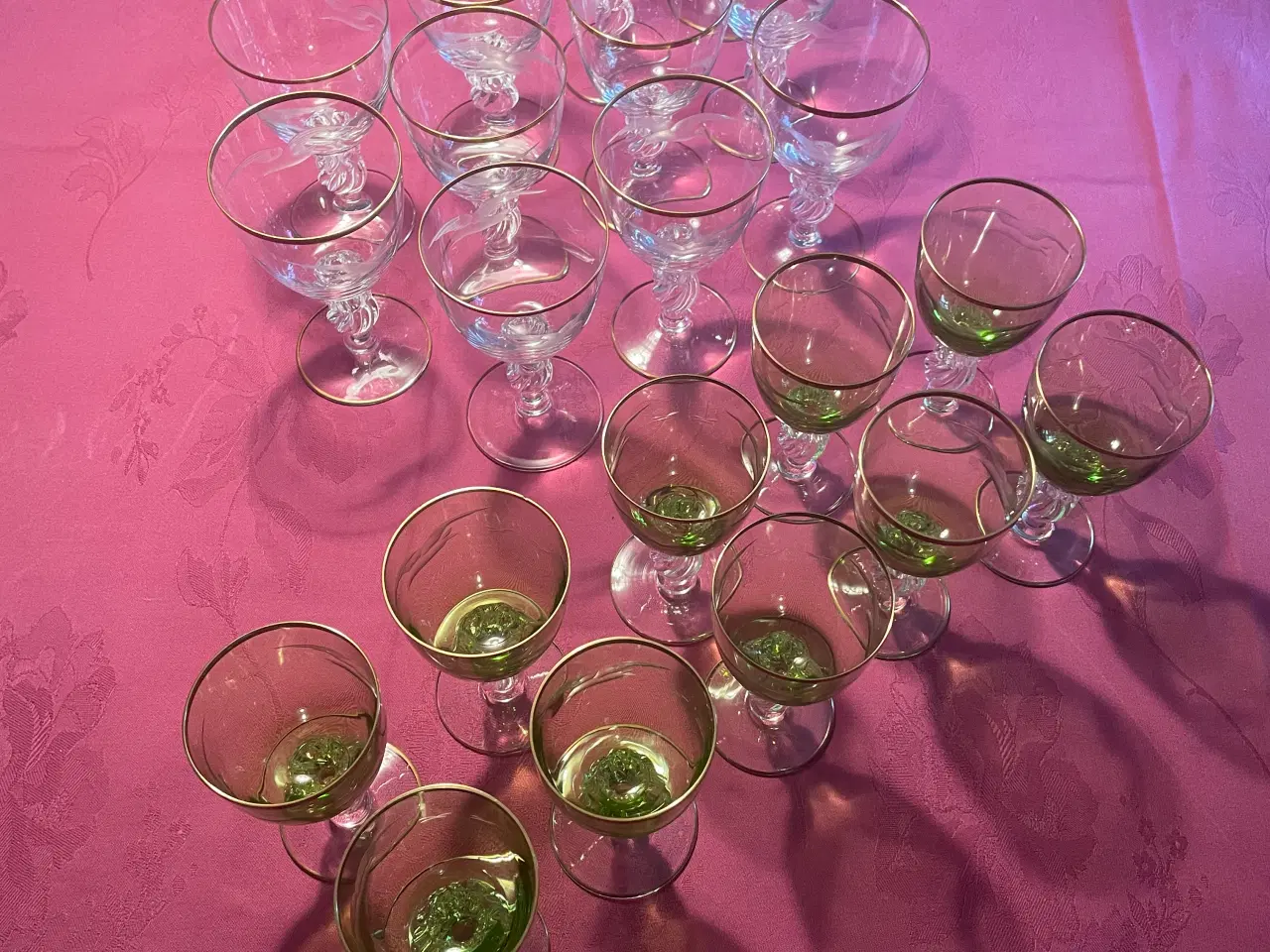 Billede 5 - 64 Lyngby  mågeglas 14 kt. guldkant / glasslibning