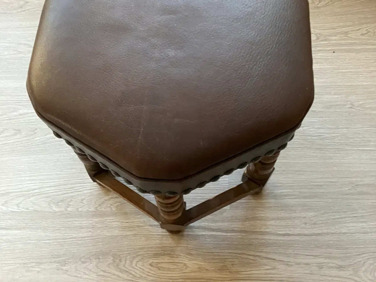 Billede 2 - Fodskammel