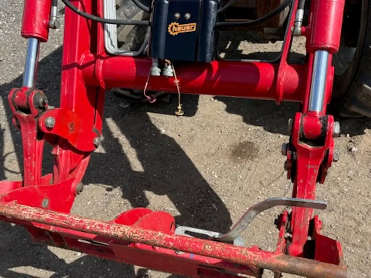 Billede 4 - Massey Ferguson 375 MED HAUER POM 90 FRONTLÆSSER