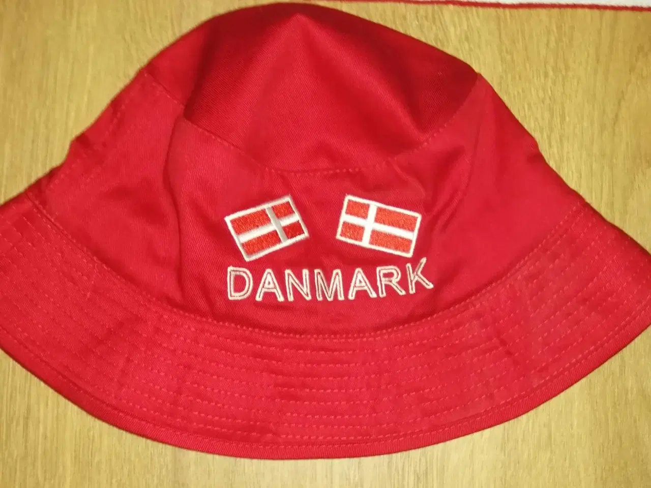 Billede 2 - 3 NYE FLOTTE DANMARK FANARTIKLER