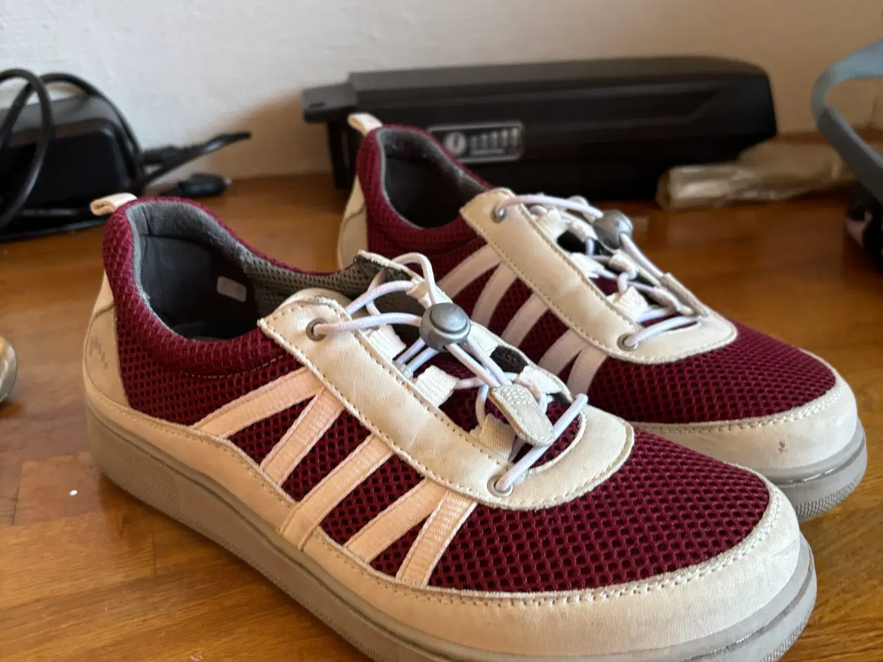 Billede 1 - New feet sko sælges