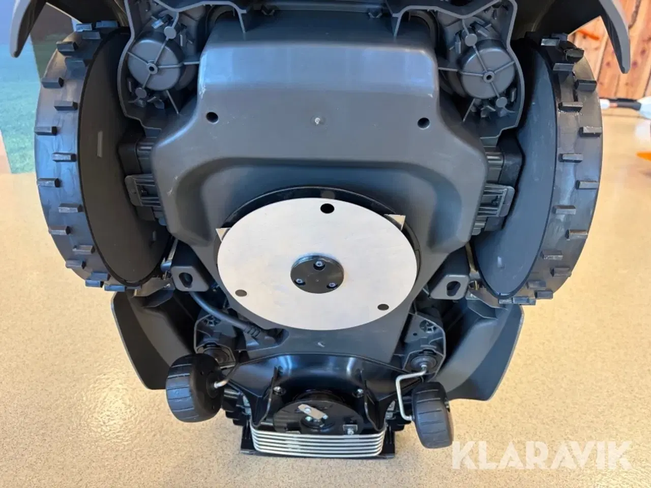 Billede 5 - Græsslåmaskine Husqvarna 305E Nera