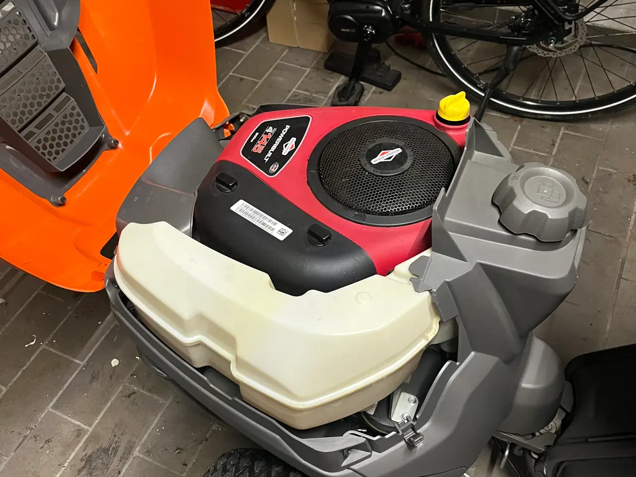 Billede 3 - Husqvarna Rider R 115 B