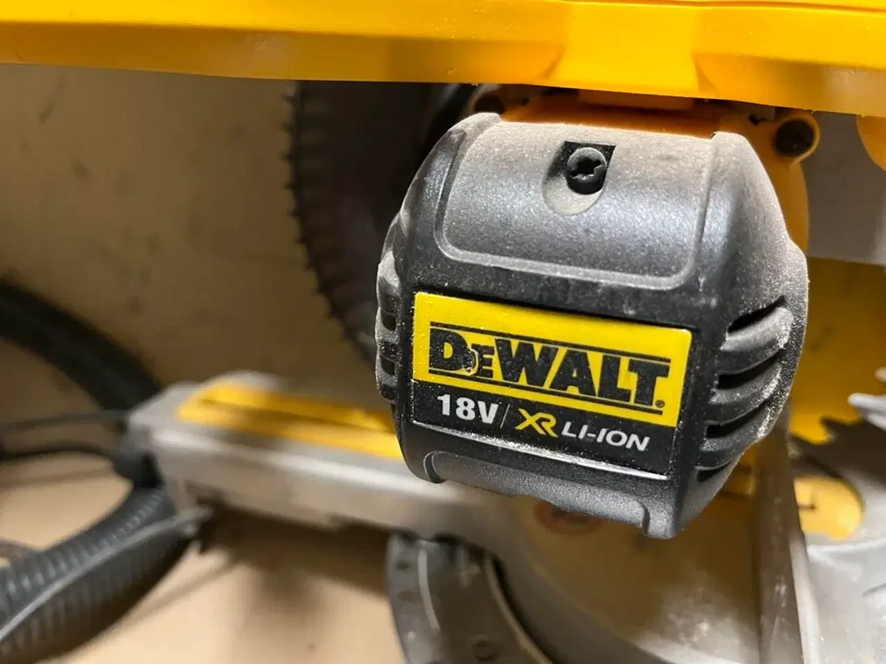 Billede 2 - Dewalt Elektrisk sav