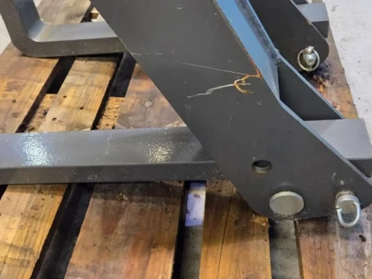 Billede 16 - New Holland B115C Pallegafler Kit 87310367