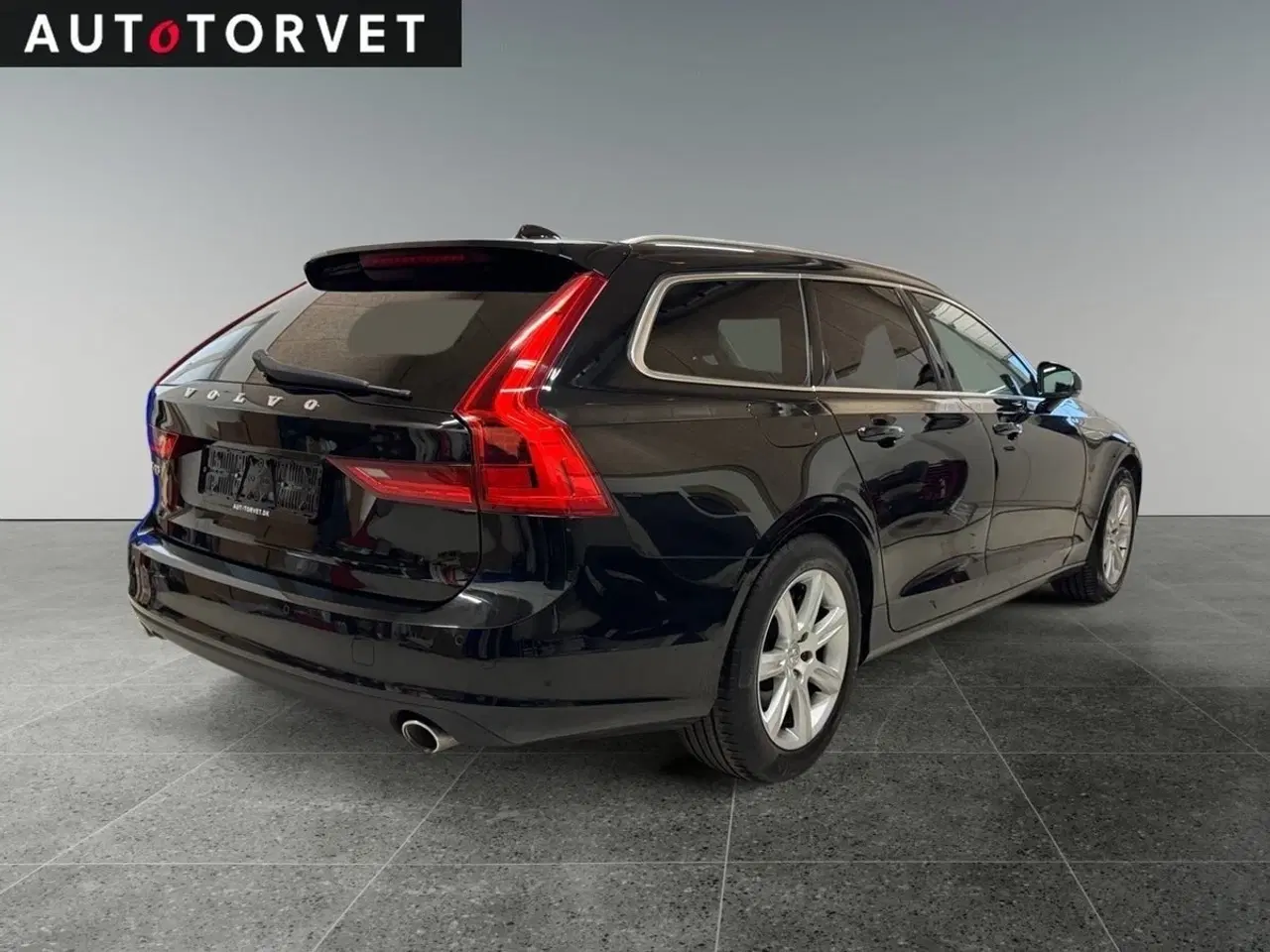 Billede 3 - Volvo V90 2,0 D4 190 Momentum aut.