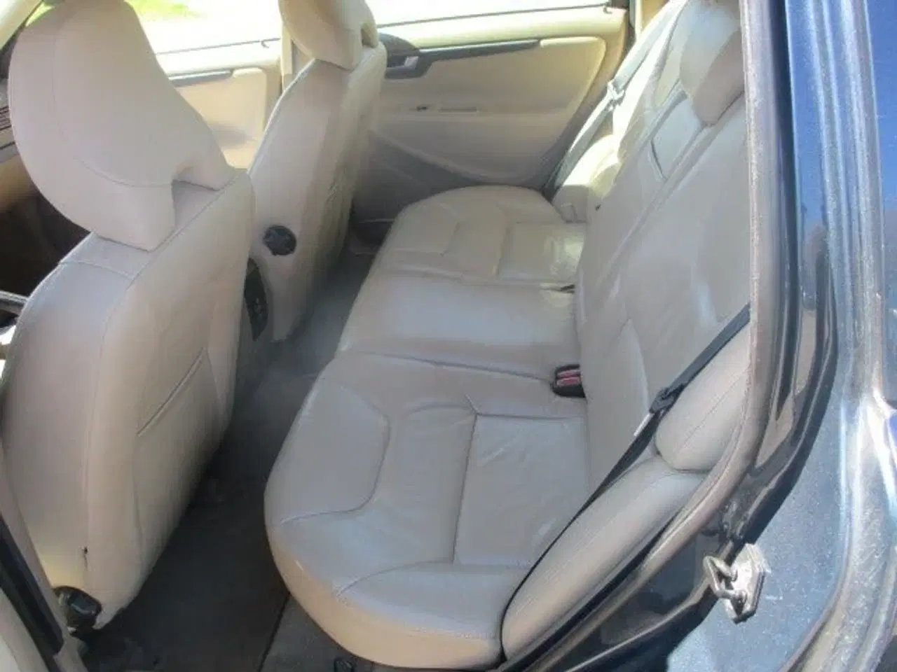 Billede 9 - Volvo V70 2,4 140 Classic