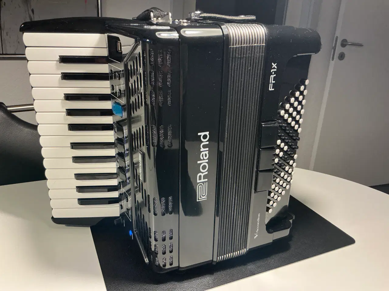 Billede 4 - Harmonika Roland Fr 1x