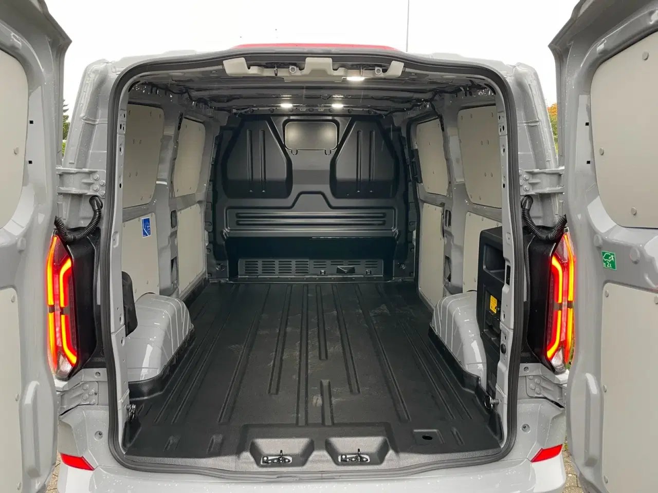 Billede 10 - Ford E-Transit Custom 320S 64 Limited