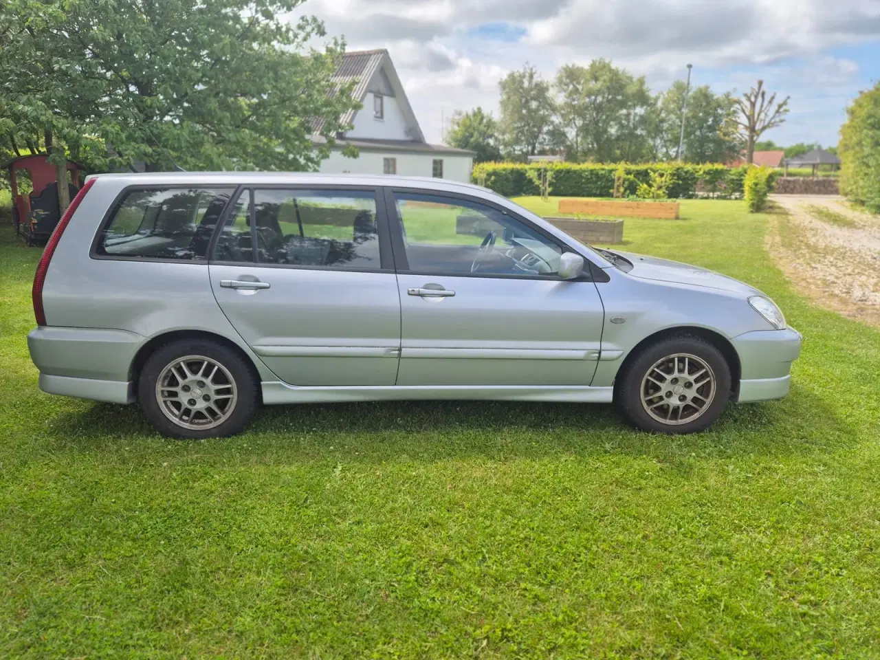 Billede 3 - Mitsubishi Lancer 1,6 Invite stc.