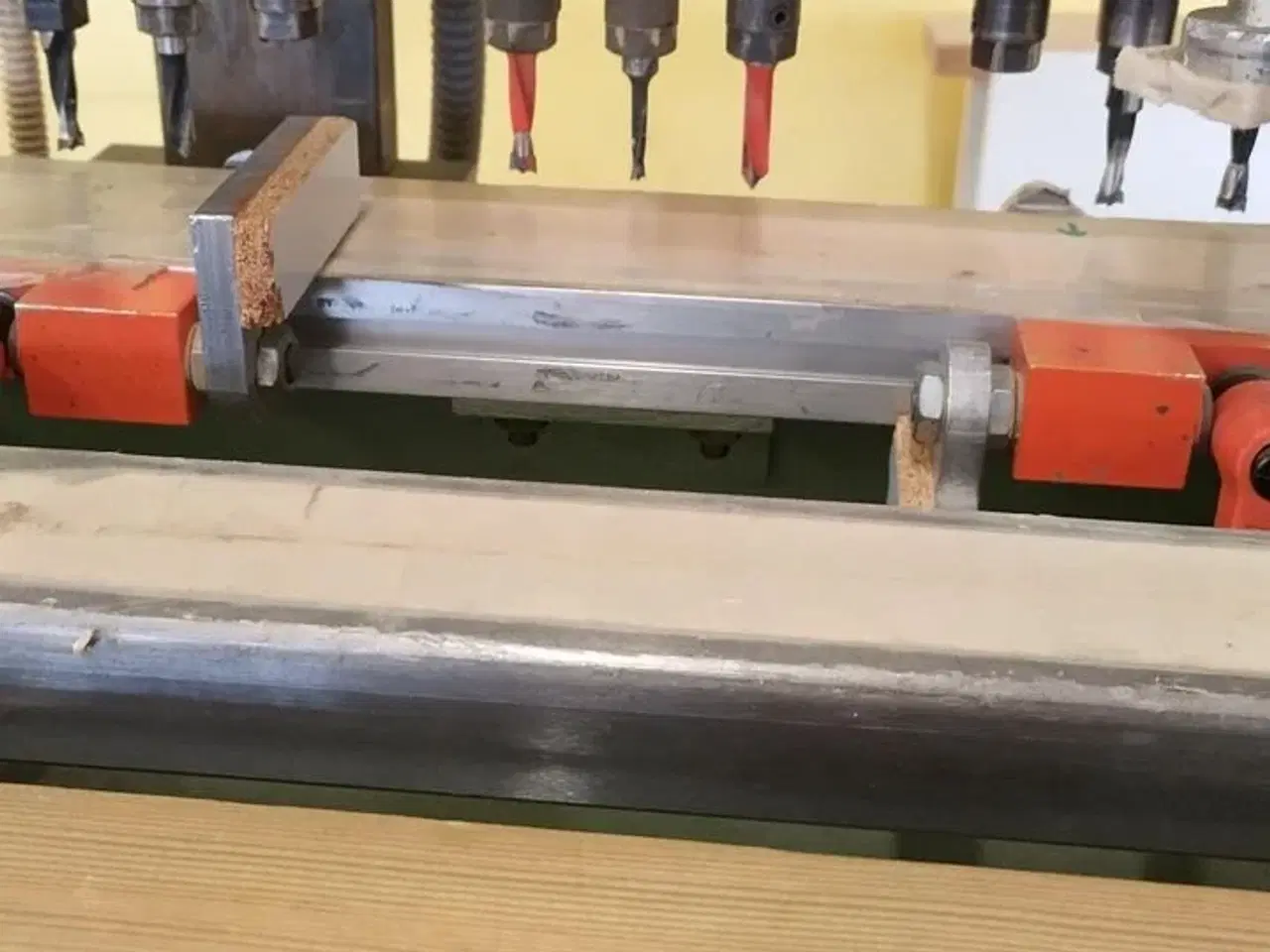 Billede 6 - Boremaskine til boring af minifix beslag.