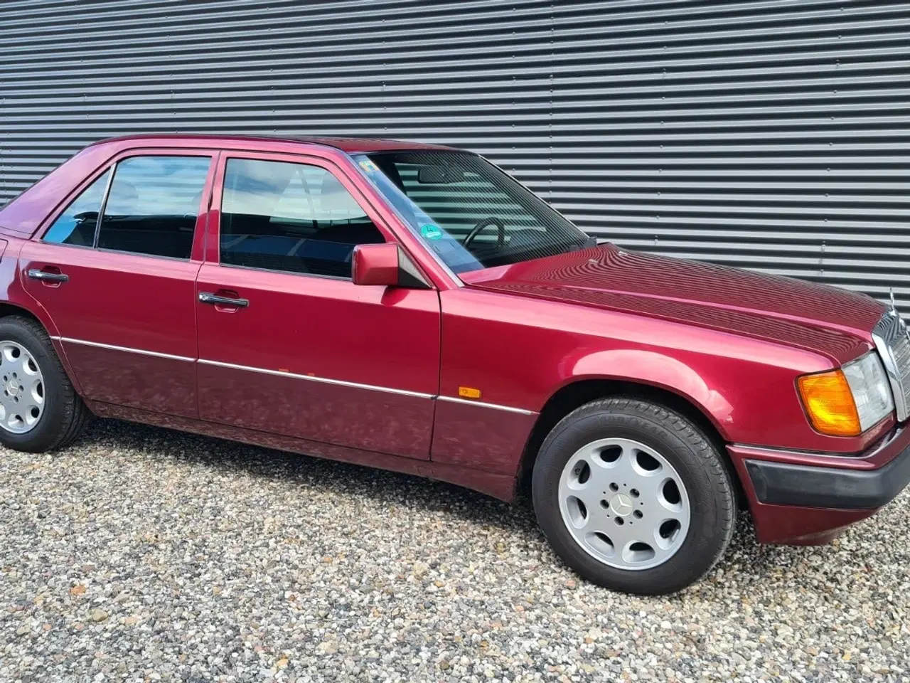 Billede 21 - Mercedes 220 E 2,2 aut.