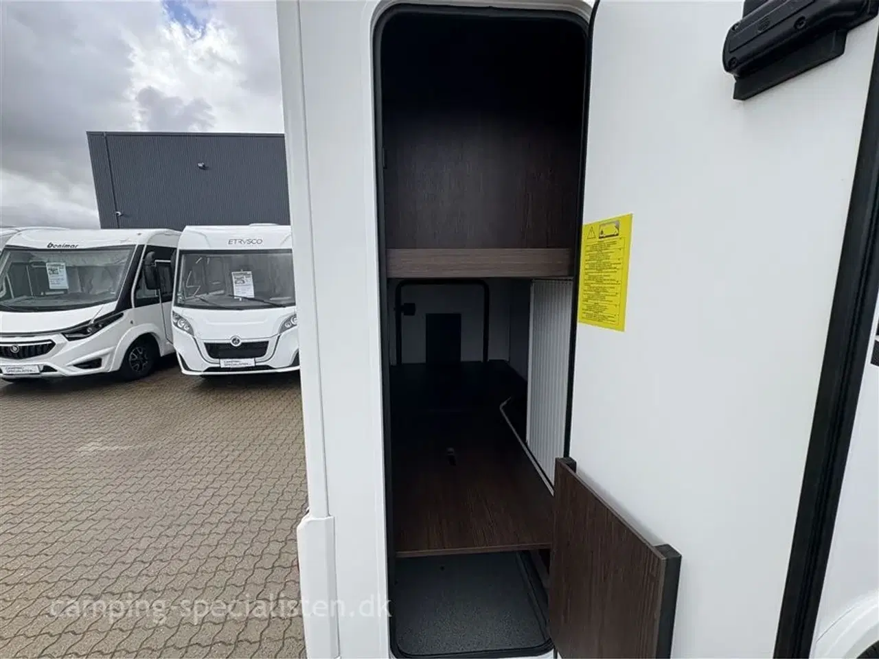 Billede 15 - 2022 - Benimar Tessoro 483 NK   Benimar Tessoro 483 NK model 2022 kan nu ses hos Camping-Specialisten.dk