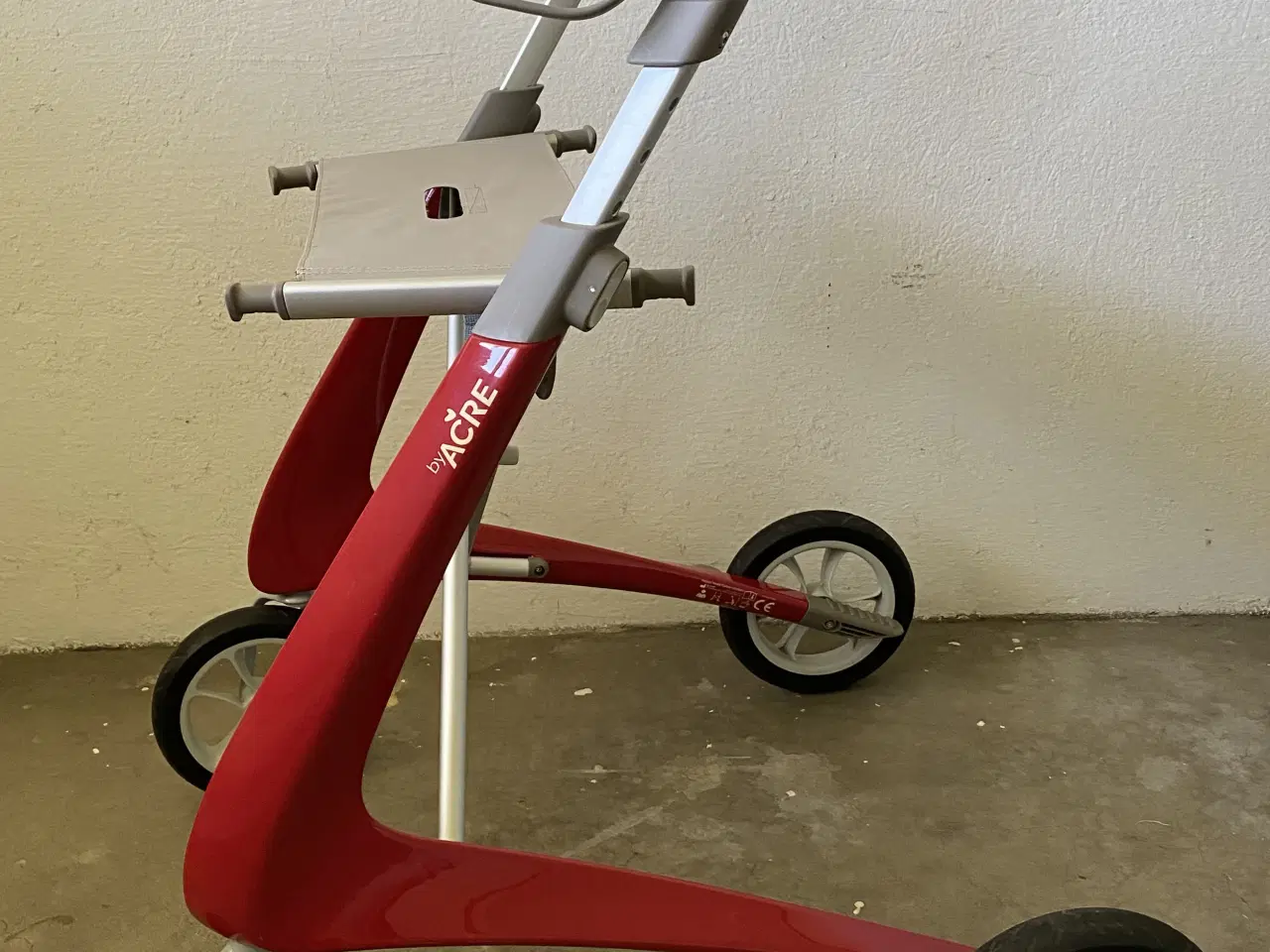 Billede 2 - Rollator By ACRE Carbon, ultra let, komfort rød