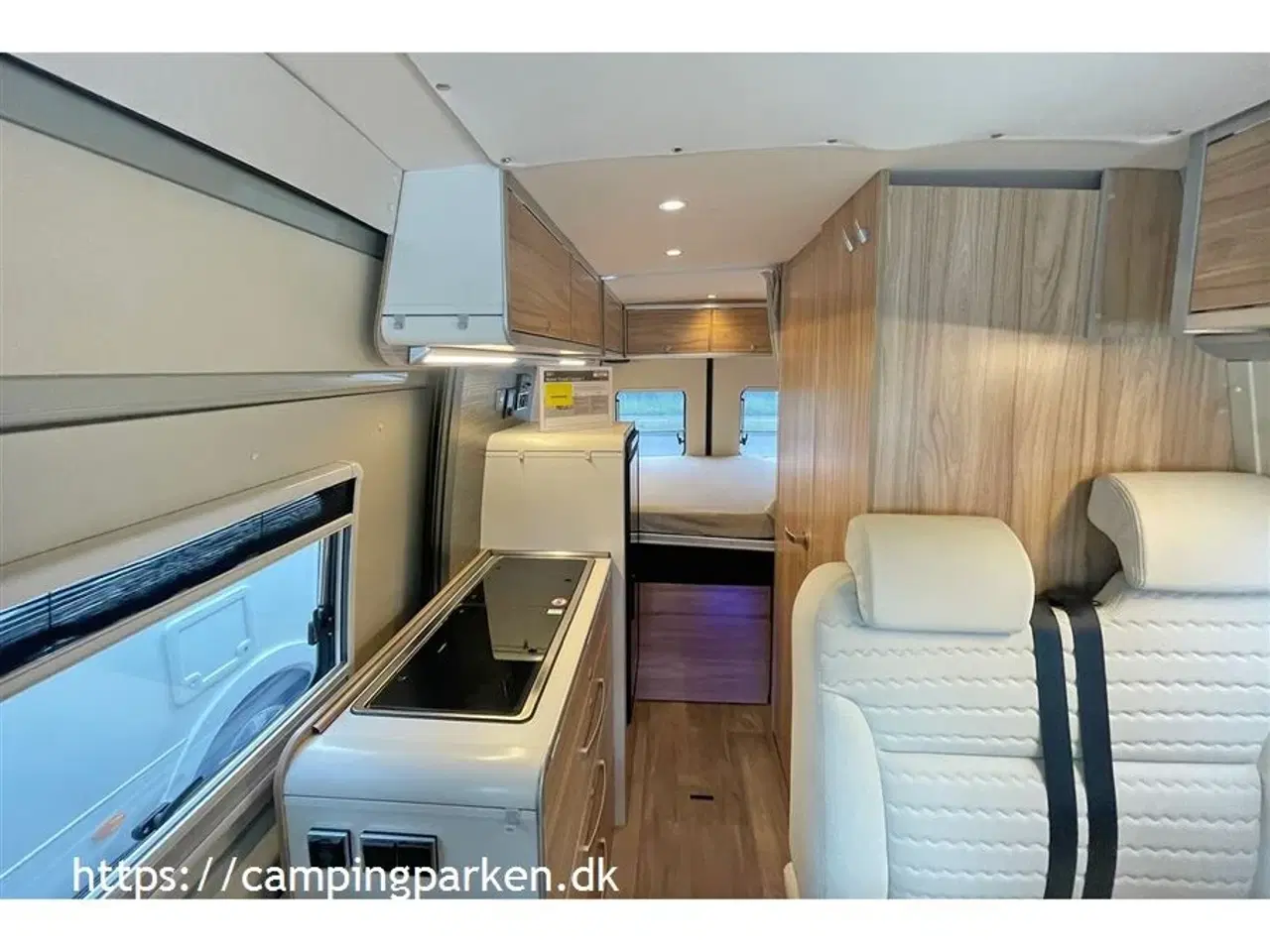 Billede 6 - 2021 - Hymer Grand Canyon S   Hymer Grand Canyon S byder på køreoplevelse, 4 sovepladser, under 6 meter