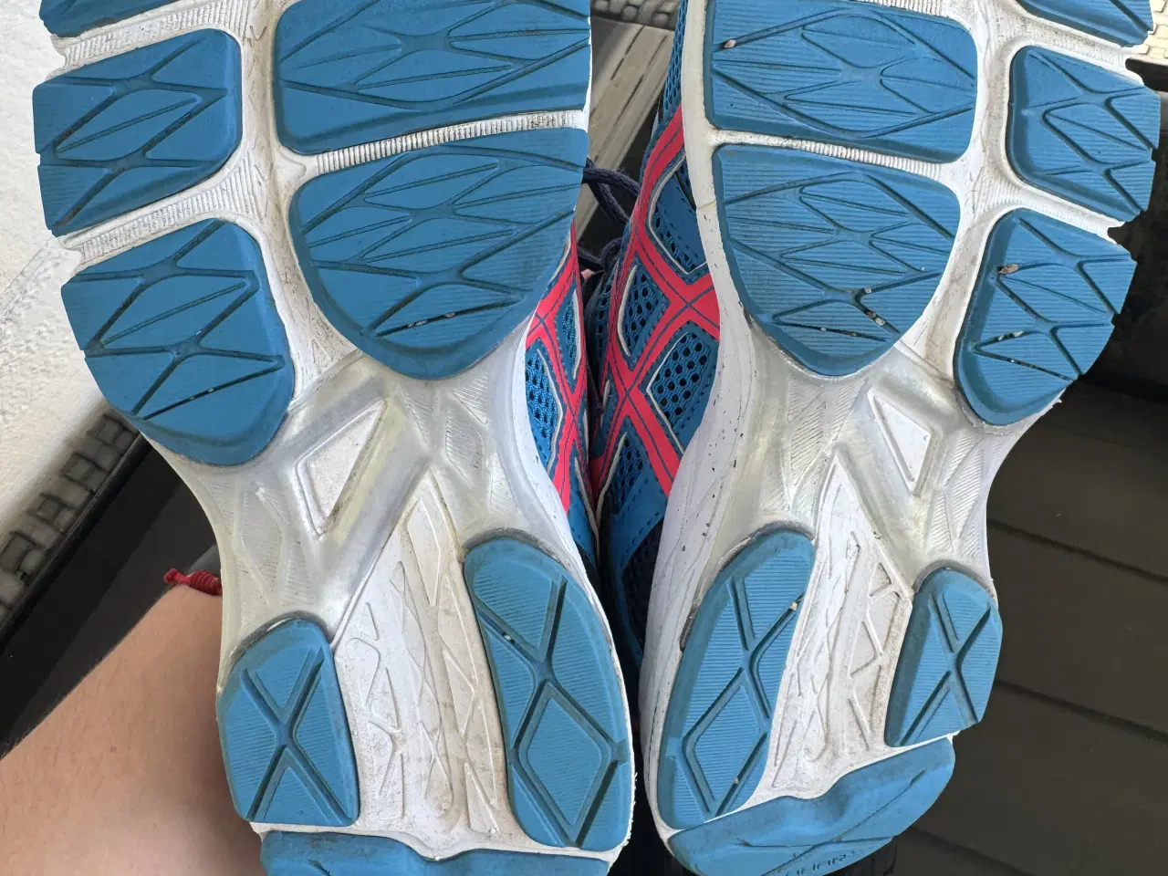 Billede 7 - ASICS løbesko str 39