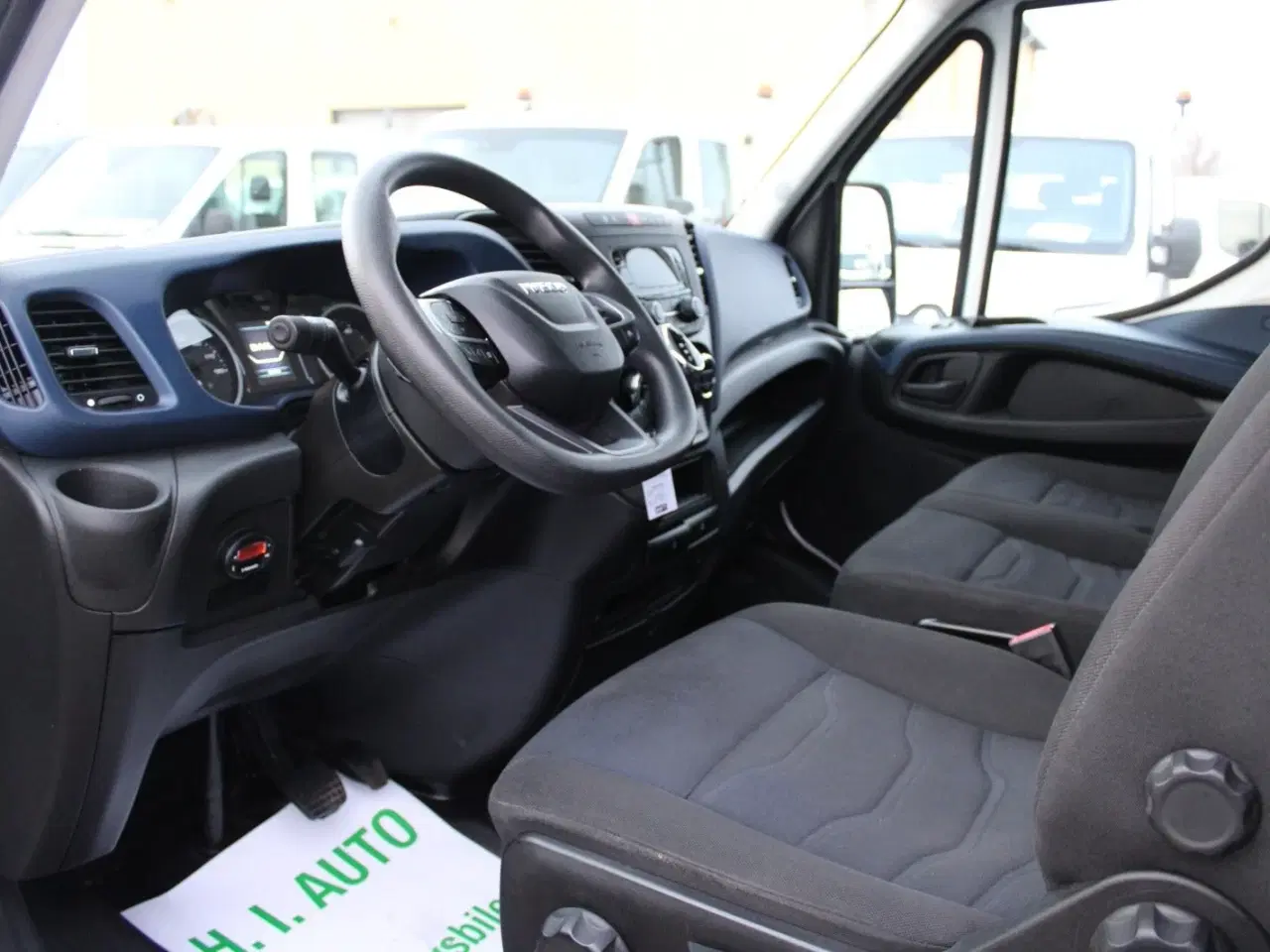 Billede 3 - Iveco Daily 2,3 35S14 Alukasse m/lift AG8