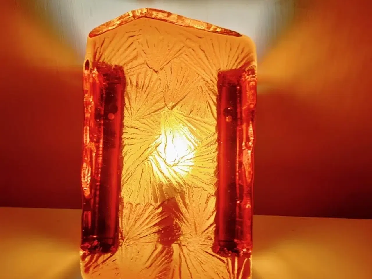 Billede 1 - super fed væglampe fra vitrika 