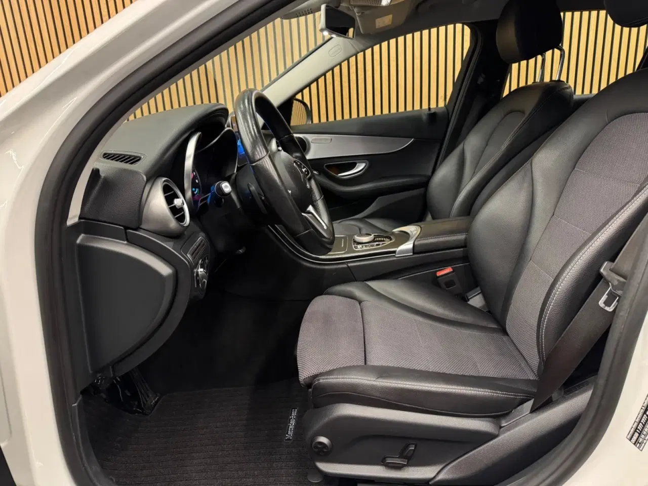 Billede 4 - Mercedes C200 1,5 Avantgarde stc. aut.