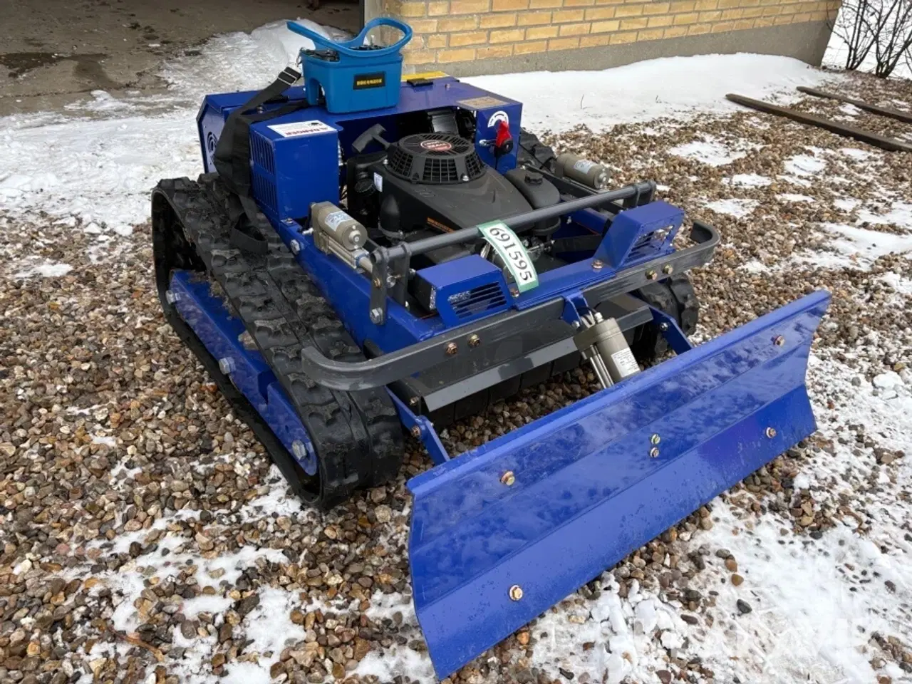 Billede 3 - Fjernstyret Græsslåmaskine Lawn Mower AWY-550