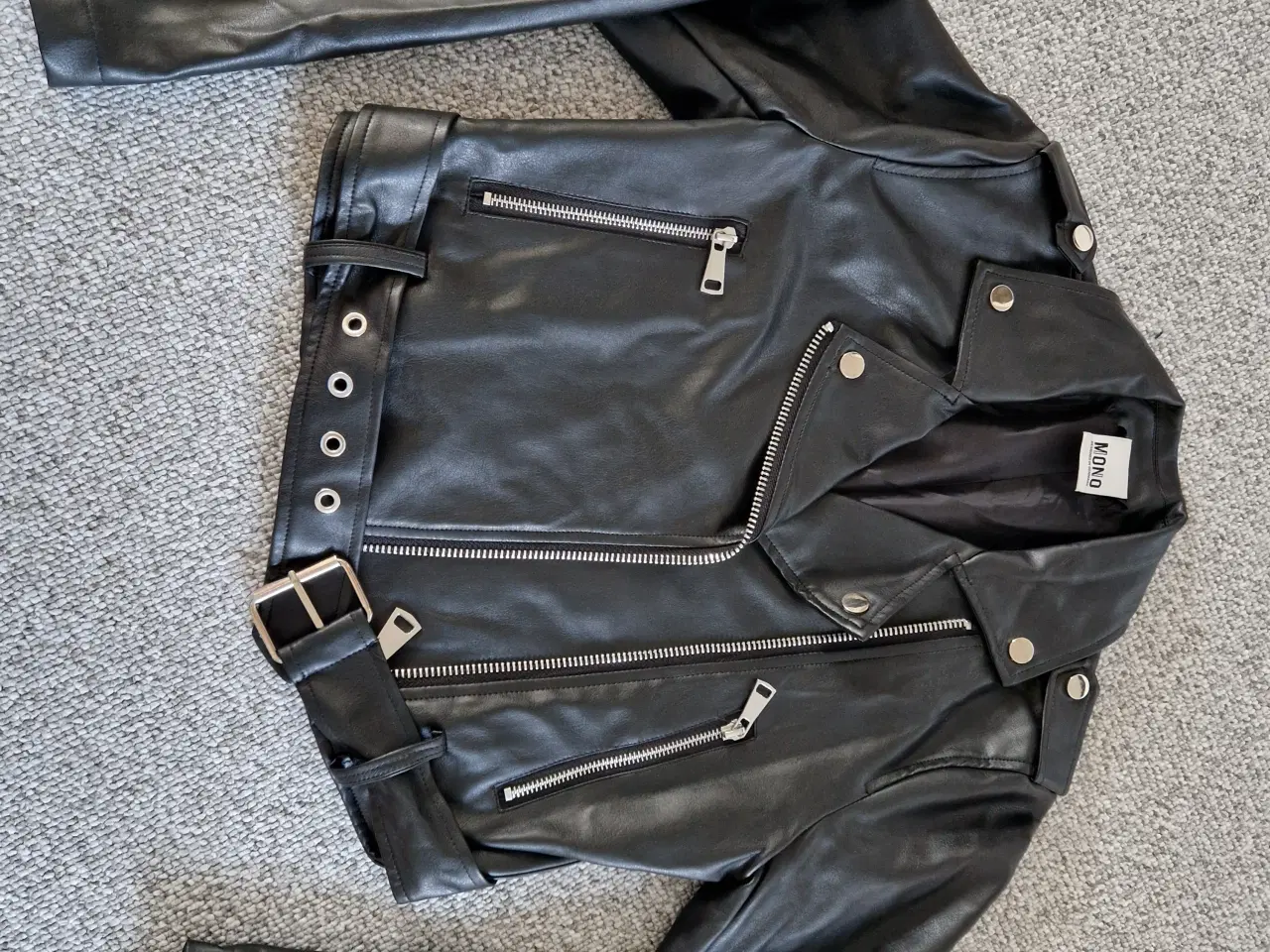 Billede 1 - Mono jakke str 12