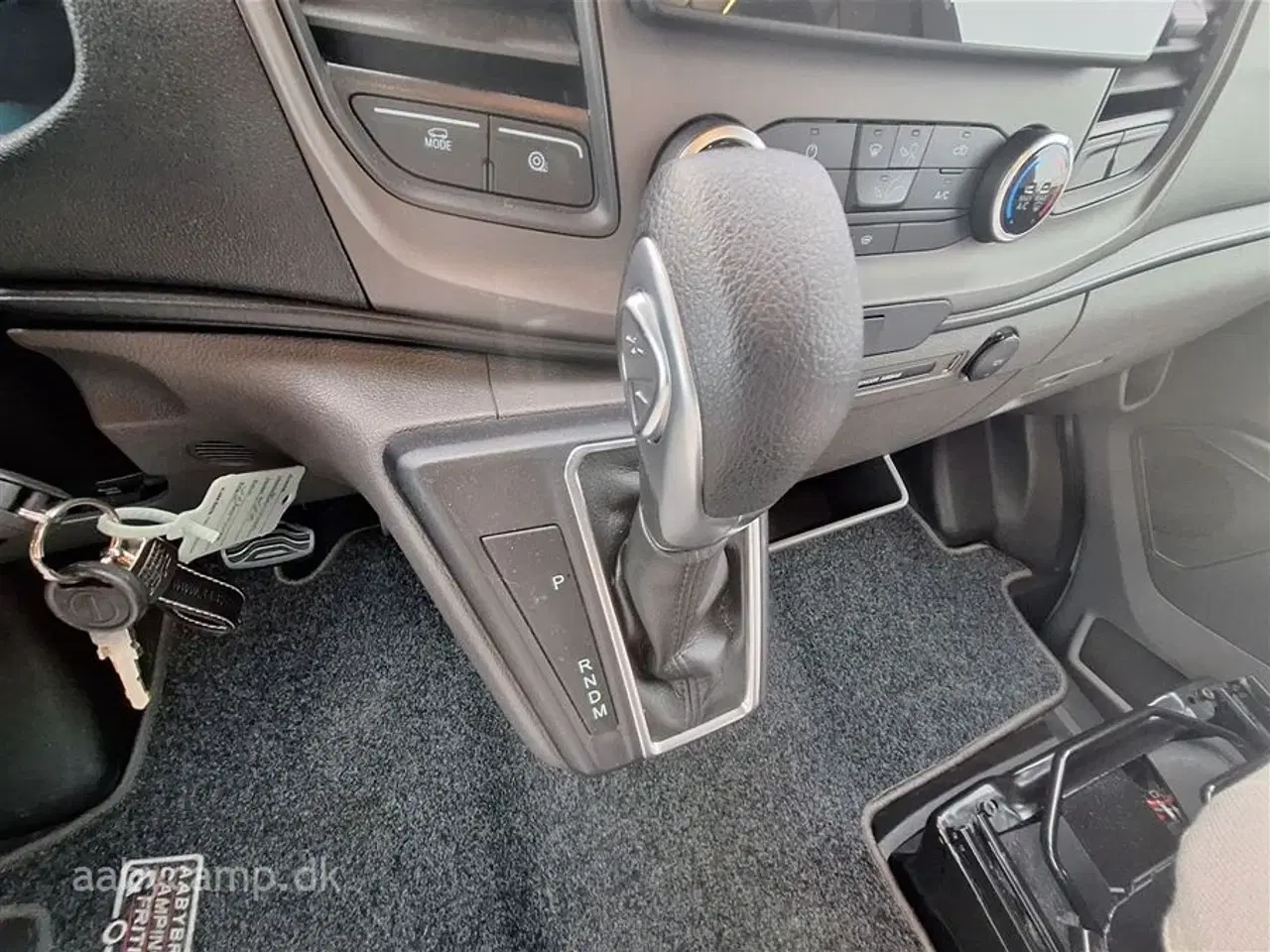 Billede 7 - 2024 - Benimar Tessoro T468 Special Edition Automat gear. NK pakke. varme i spildevandstank. bakkamera. markise. lithium batteri. cykelstativ.