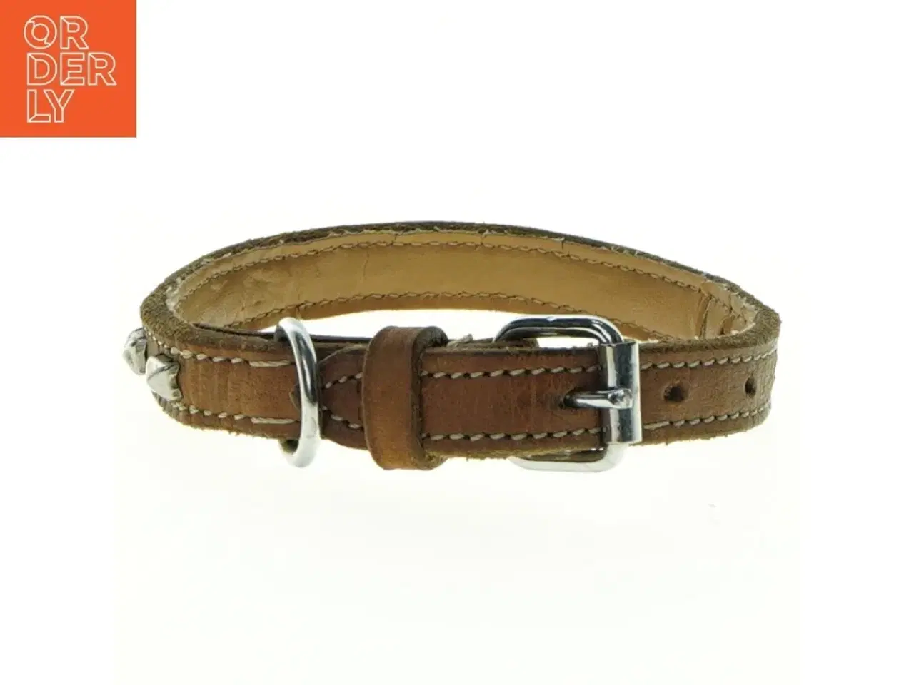 Billede 2 - Brugt læderhalsbånd med nitter (str. Længde 64 cm)