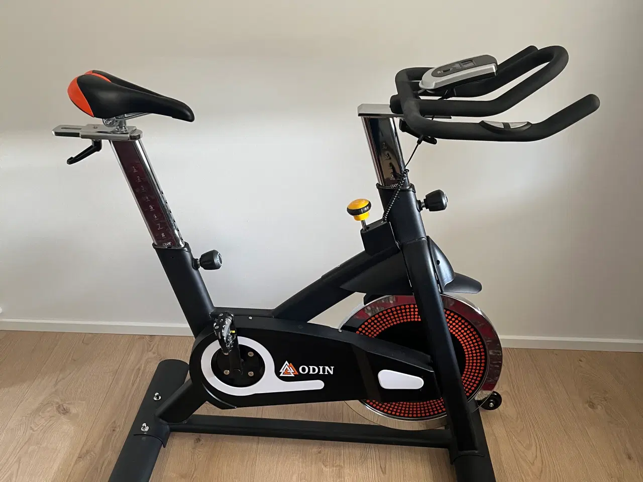 Billede 1 - Spinningcykel Odin S800