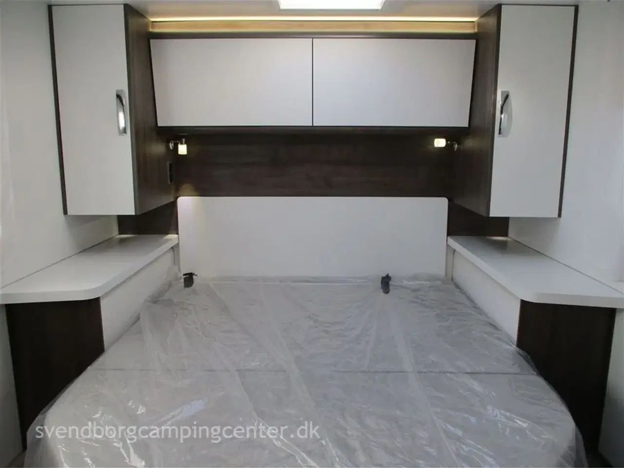 Billede 4 - 2024 - Benimar Tessoro 496 Limited   Veludstyret Benimar med Queensbed