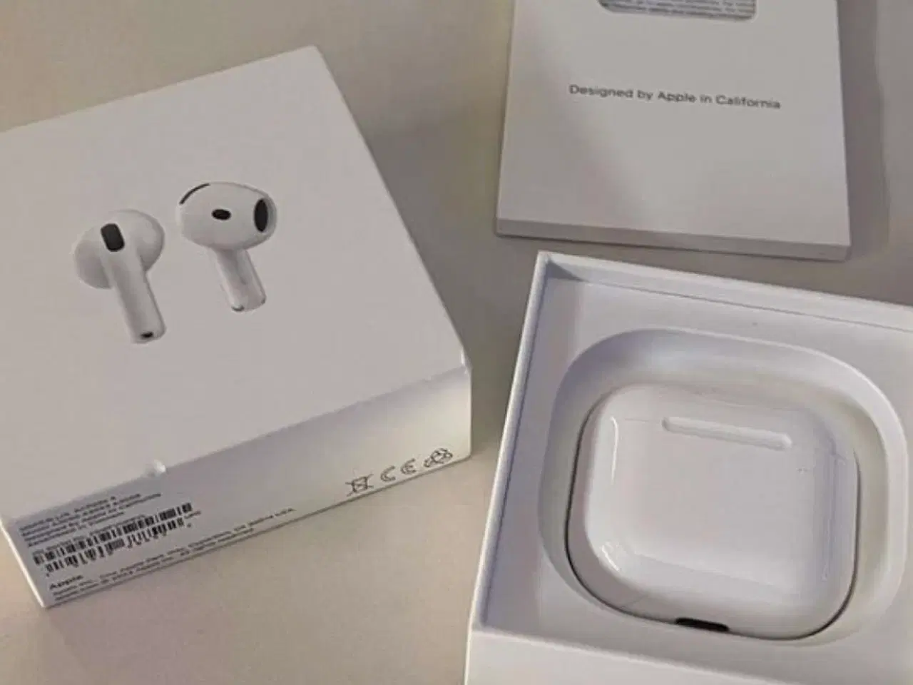 Billede 1 - AirPods 4 helt nye