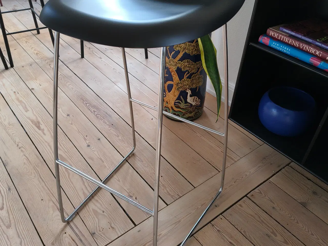 Billede 1 - GUBI 3D barstol