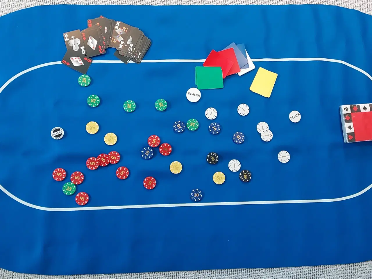 Billede 1 - Pokersæt med dug, jetoner mm.